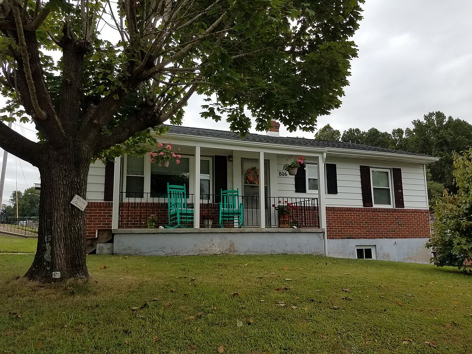 1st image of 806 Burgess St