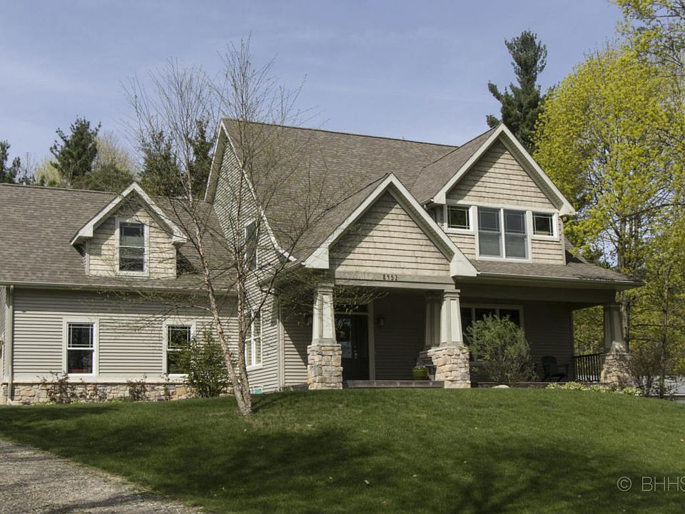 1st image of 8432 N Eagle Lake Dr
