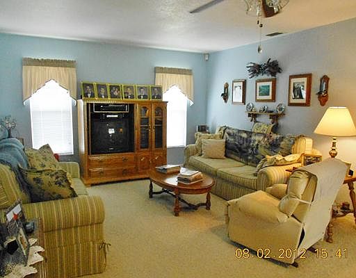 5th image of 27315 Guapore Dr