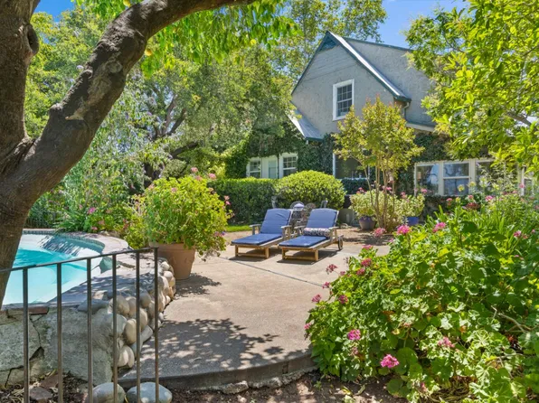 12566 Lee School Rd, Wilton, CA 95693