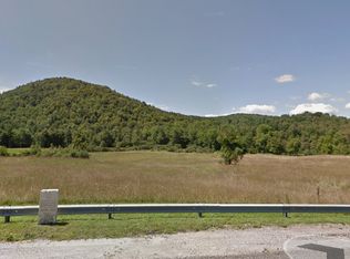 127 South St, Middletown Springs, VT 05757