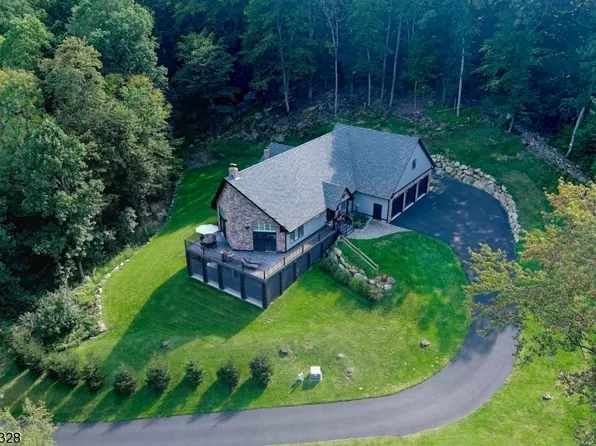 47 Zulauf Ln, Oxford Twp., NJ 07863