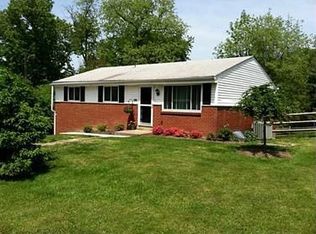 2607 E Elfinwild Rd, Allison Park, PA 15101