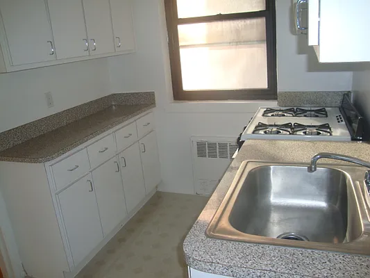 Rented by Madison Realty Sales & Rentals, Inc. | media 6