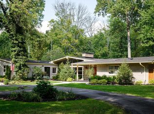 801 Glenbrook Rd, Anchorage, KY 40223