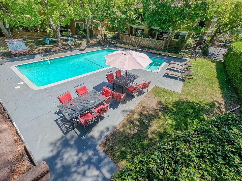 1st image of 420 Alberto Way Unit 36