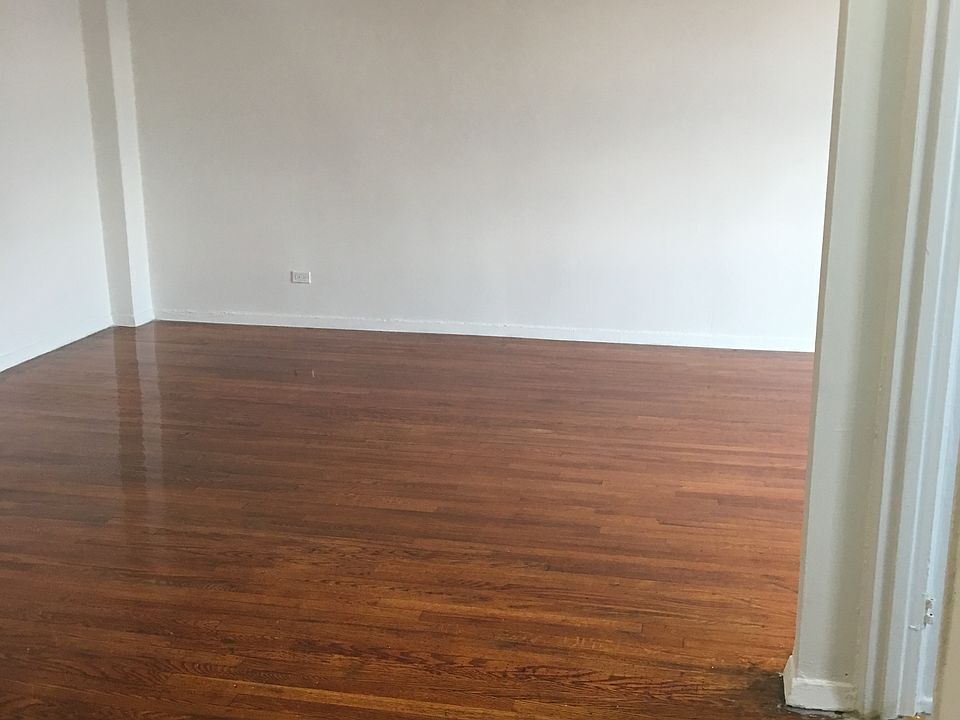 1st image of 10029 67th Dr #3