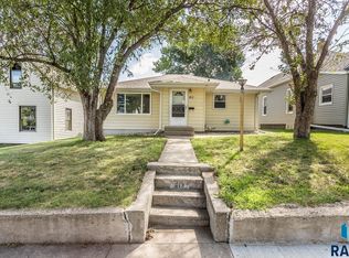 812 N Indiana Ave, Sioux Falls, SD 57103
