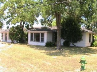 1318 N Jefferson St, La Grange, TX 78945