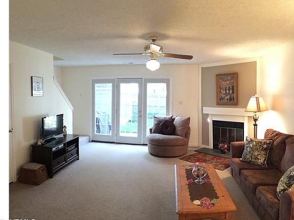 5th image of 4933 Cavan Green Ct #4933