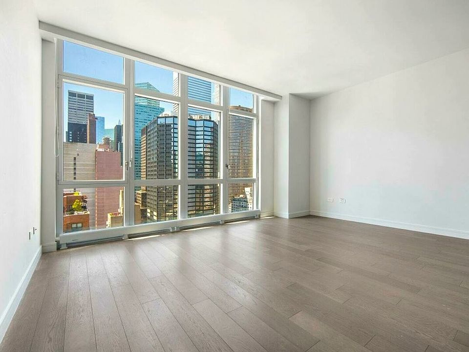 1st image of 305 E 51st St #20C