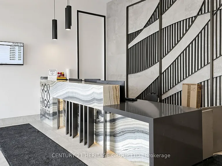 8888 Yonge St #622 — Photo 4