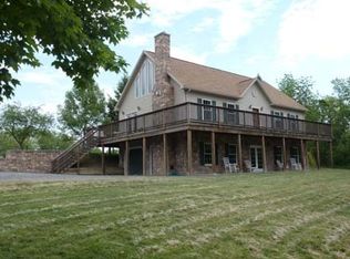 834 Pleasant View Rd, Port Royal, PA 17082