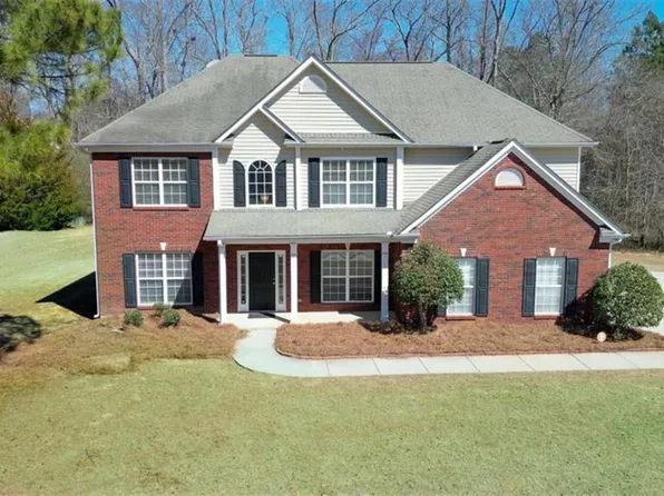 30 Barbara Ct, Fayetteville, GA 30215