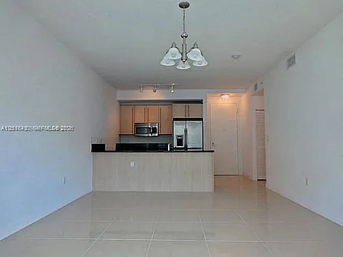 1111 SW 1st Ave #1415 Photo 1