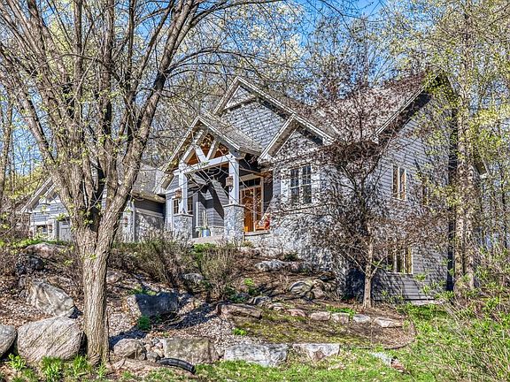 3rd image of 2656 N Saunders Lake Dr