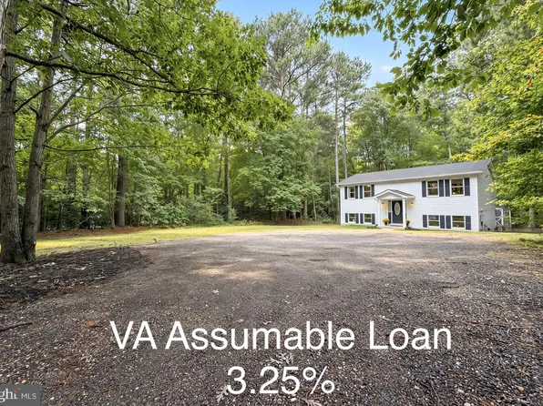 18461 Three Notch Rd, Lexington Park, MD 20653