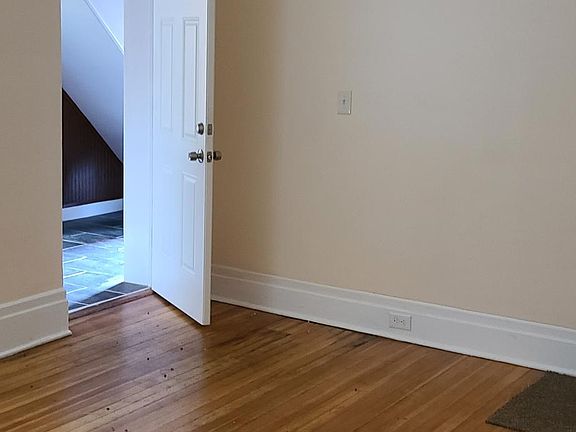 3rd image of 2342 15th St #1R