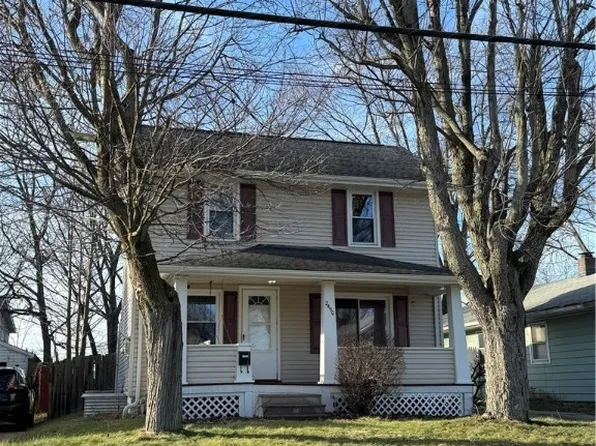 2490 Pelton Ave, Akron, OH 44314