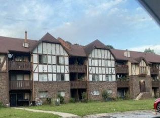 319 Camelot Dr, Atlanta, GA 30349