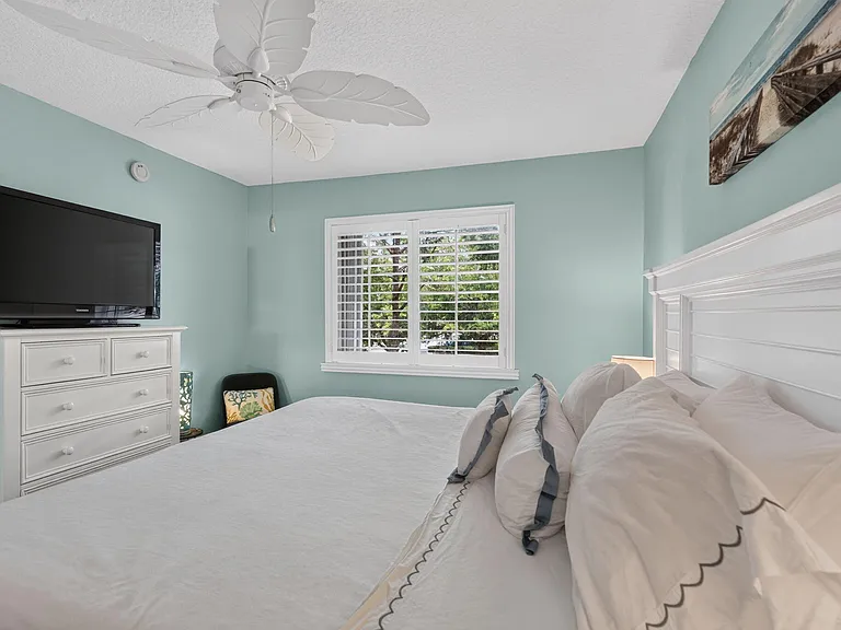 236 Village Blvd — Photo 21