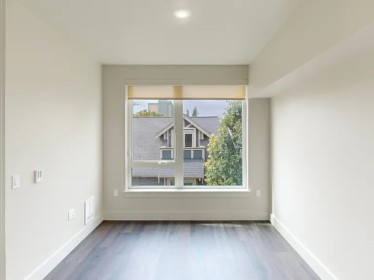 Capitol Hilltop Apartments — Photo 42