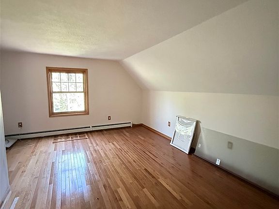 4th image of 14832 Williams Drive