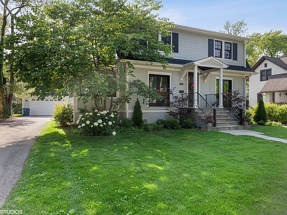 2nd image of 442 S Kensington Ave