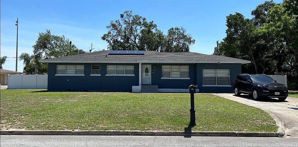 700 Avenue F SE, Winter Haven, FL 33880 MLS L4939262 Zillow