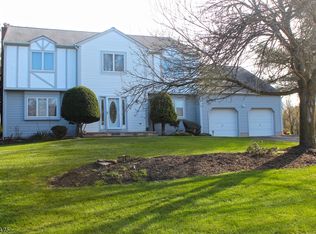 48 Scott Dr, Hillsborough, NJ 08844