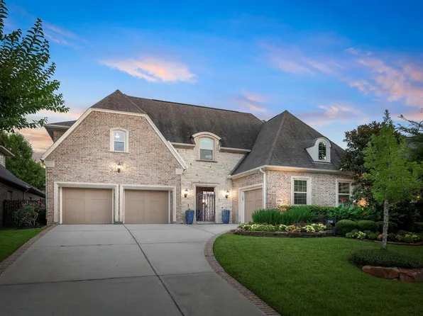 119 W Cresta Bend Pl, Spring, TX 77389
