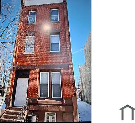 2253 N 16th St #1 — Photo 10