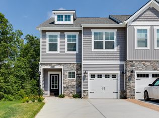 12333 Petrel Xing, Midlothian, VA 23112