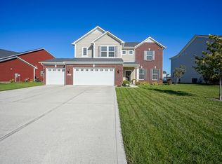 8178 Carnegie Ln, Zionsville, IN 46077