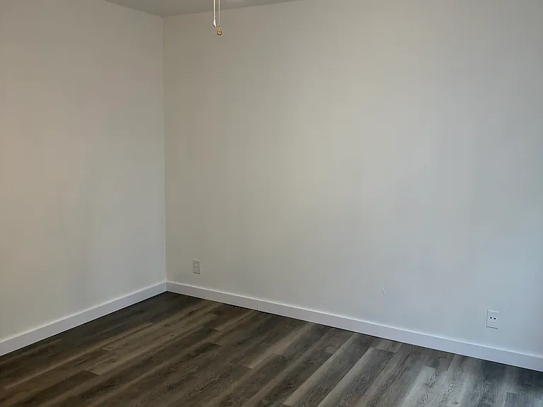 1006 King Albert St #A — Photo 8