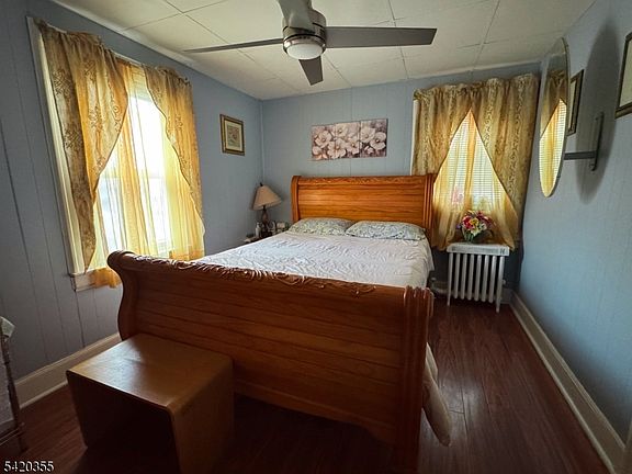 3rd image of 1629 May St