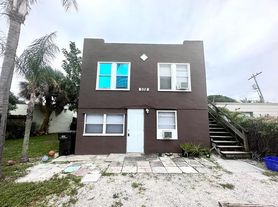 508 56th St, West Palm Beach, FL