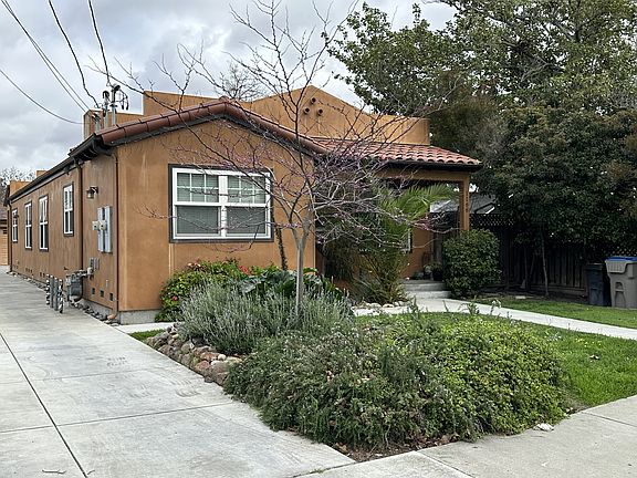 2nd image of 1168 Sherwood Ave #1168