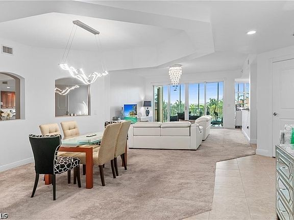 4th image of 6061 Silver King Blvd Unit 203