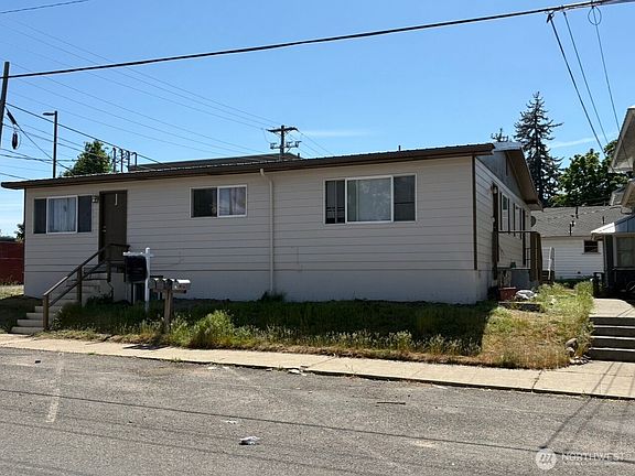 2nd image of 304 W 6th