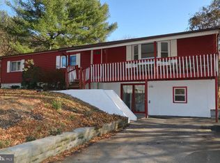 917 Holly Tree Rd, Manheim, PA 17545