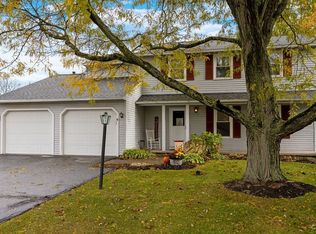 4034 Libra Ln, Liverpool, NY 13090