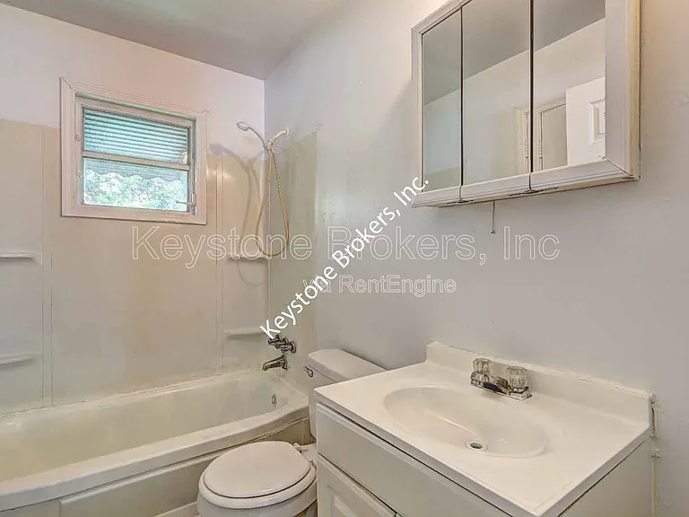 3495 Charleston Cir — Photo 9