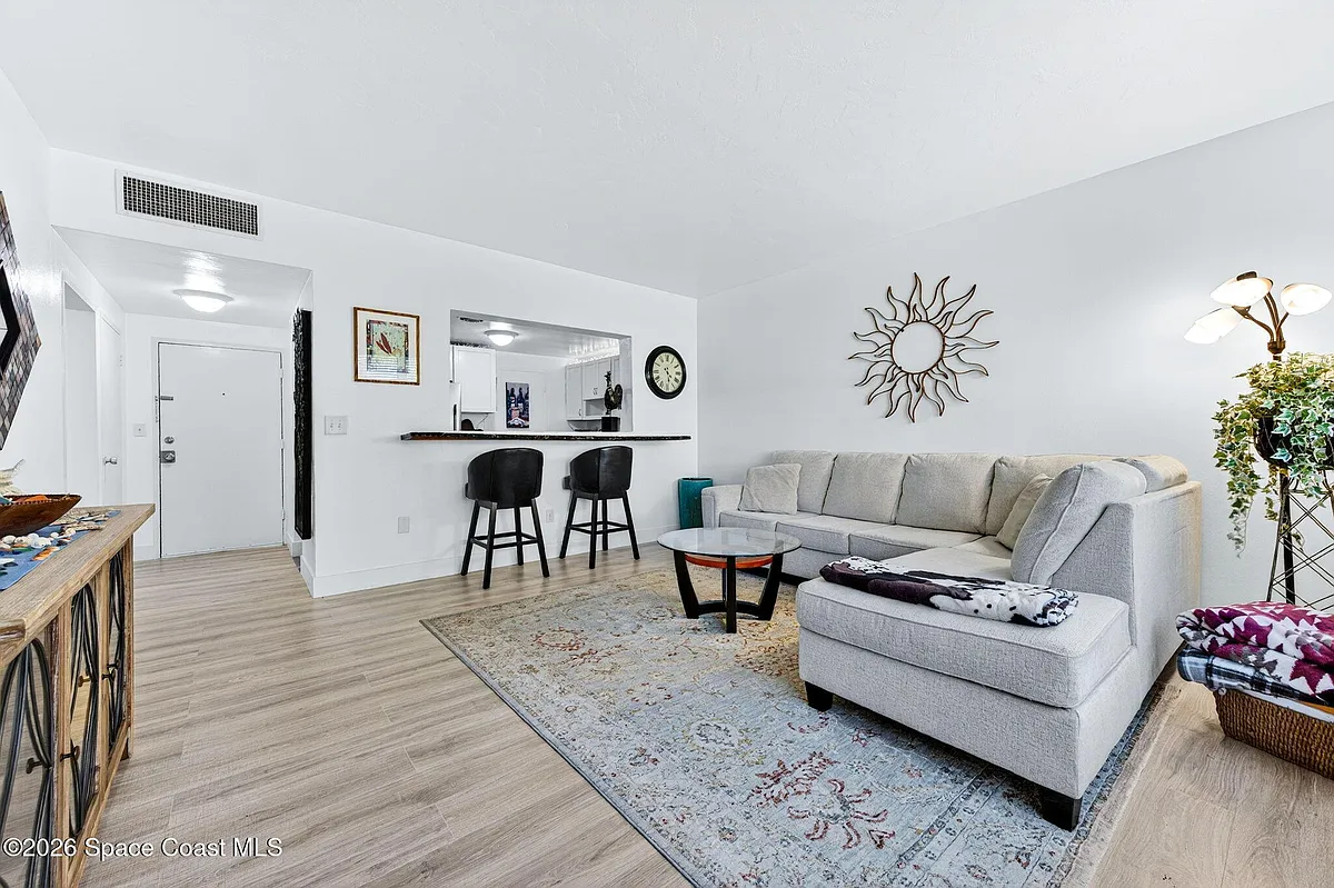 Building Photo - 55 Sea Park Blvd #415