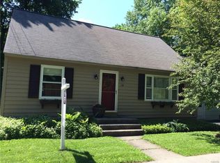 114 Walnut St, Fayetteville, NY 13066