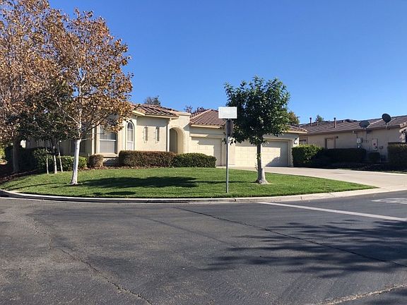 3rd image of 280 Conway Dr