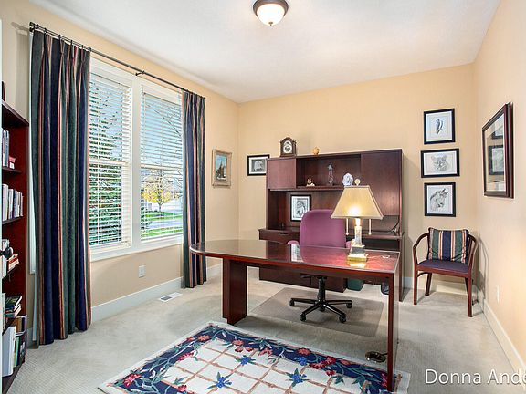 3rd image of 6249 White Clover Ln SE