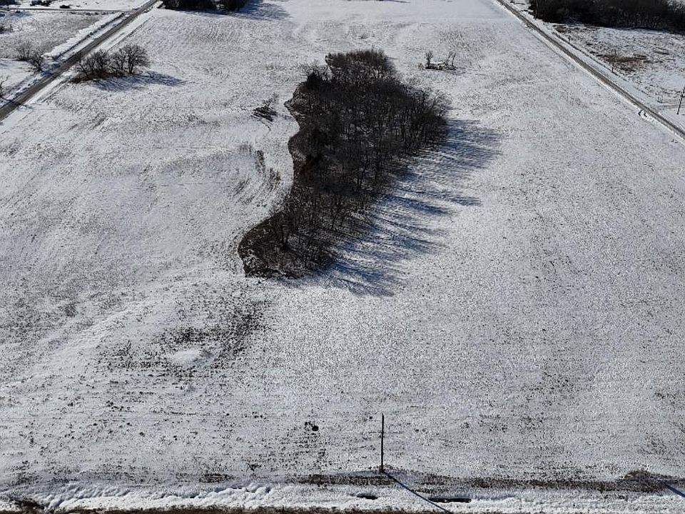 2nd image of 0 2nd St