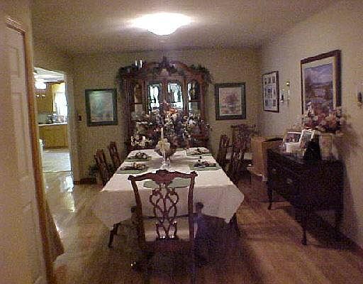 3rd image of 15146 HWY 90 E