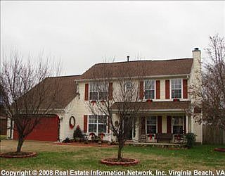 1st image of 725 Woodcott Dr